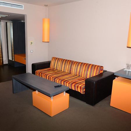 North Beach Hotel 普里莫尔斯科 外观 照片