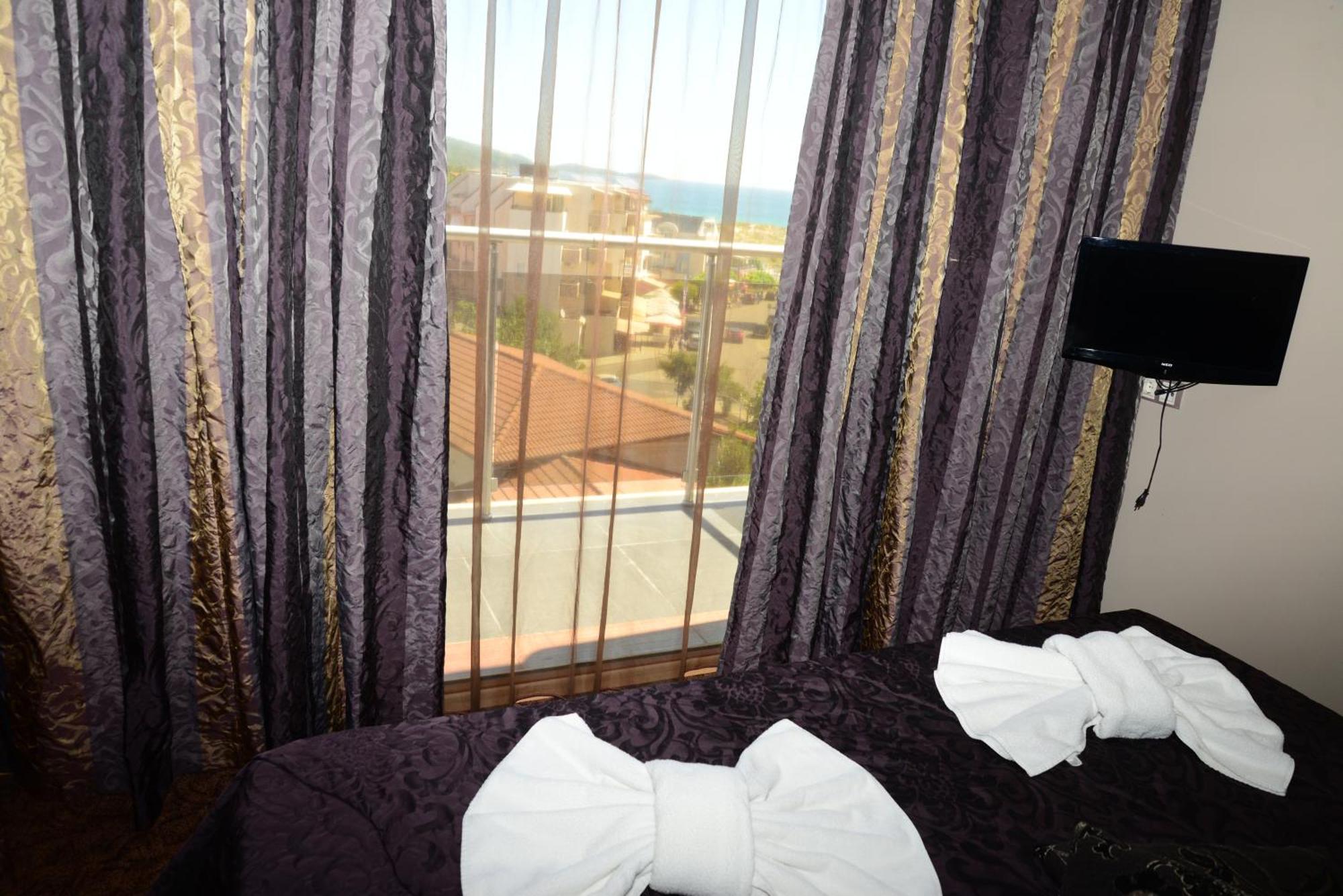 North Beach Hotel 普里莫尔斯科 外观 照片